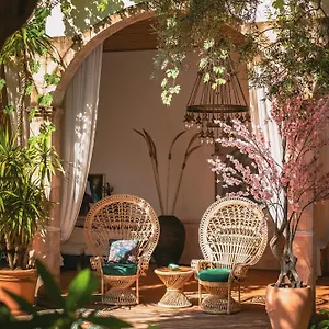 2* Hotel Jade (adults Only)